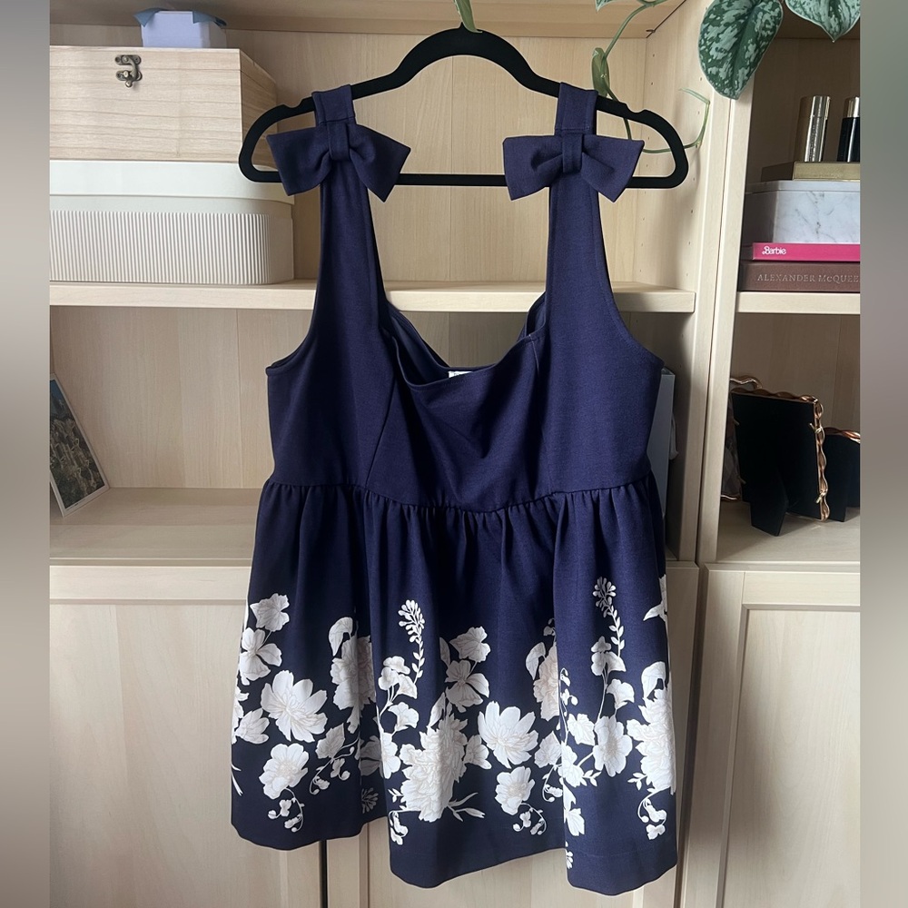 Maeve Floral Bow-Strap Navy Tank Top